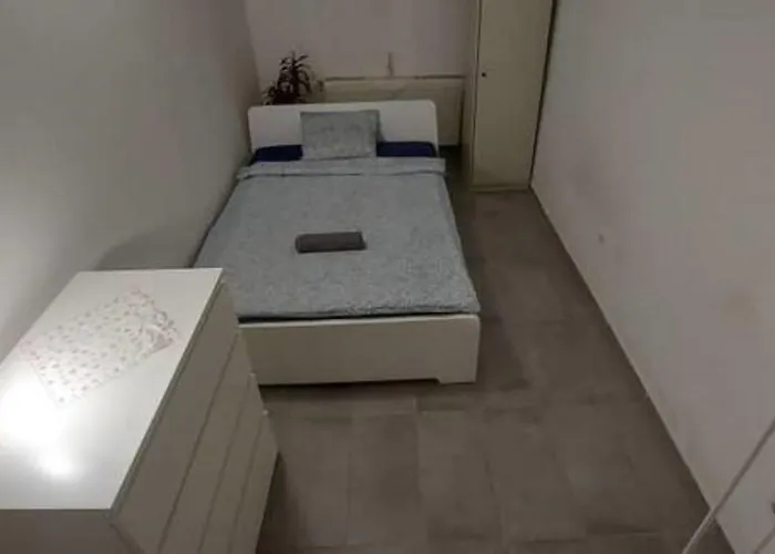 Corvin Negyed Homestay szállás *