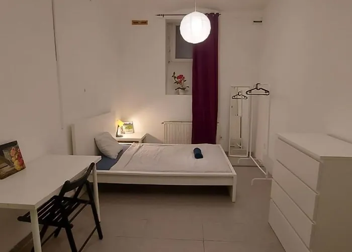 Corvin Negyed ホームステイ