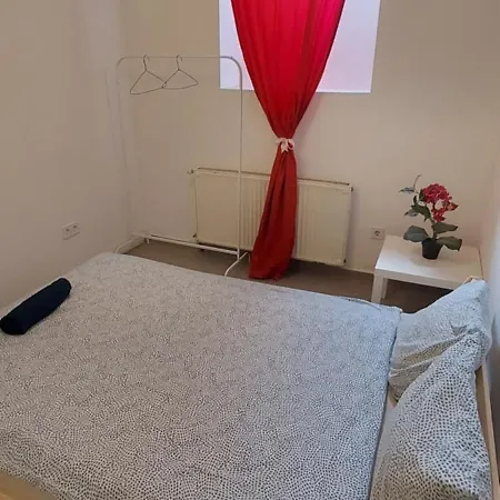 Quarto em Acomodações Particulares Corvin Negyed *
